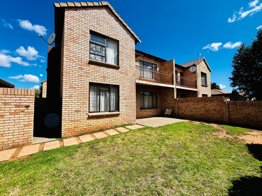 2 Bedroom Property for Sale in Wilgehof Free State